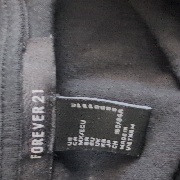 Forever 21 Black Long Sleeve Top - Picture 4 of 5